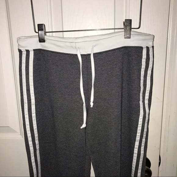 FREE IN BUNDLE - C.W. Sport S Capri Pants - Picture 4 of 9